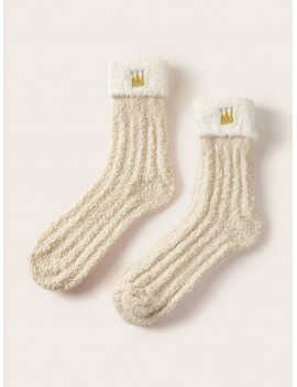 1pair Crown Embroidery Fluffy Socks